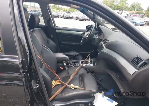 2005 BMW 325I из США, поврежденный, VIN WBAEV33445KN98660